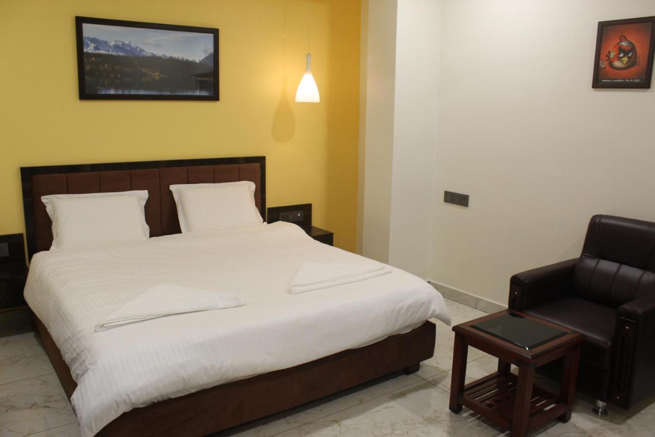 Hotel Kumbhakarna Guntūr Εξωτερικό φωτογραφία
